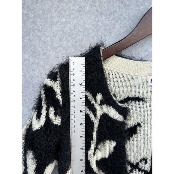 Rebells Womens Open Cardigan Fuzzy Black Cream Floral Print Long Sleeve Size S - Picture 4 of 11